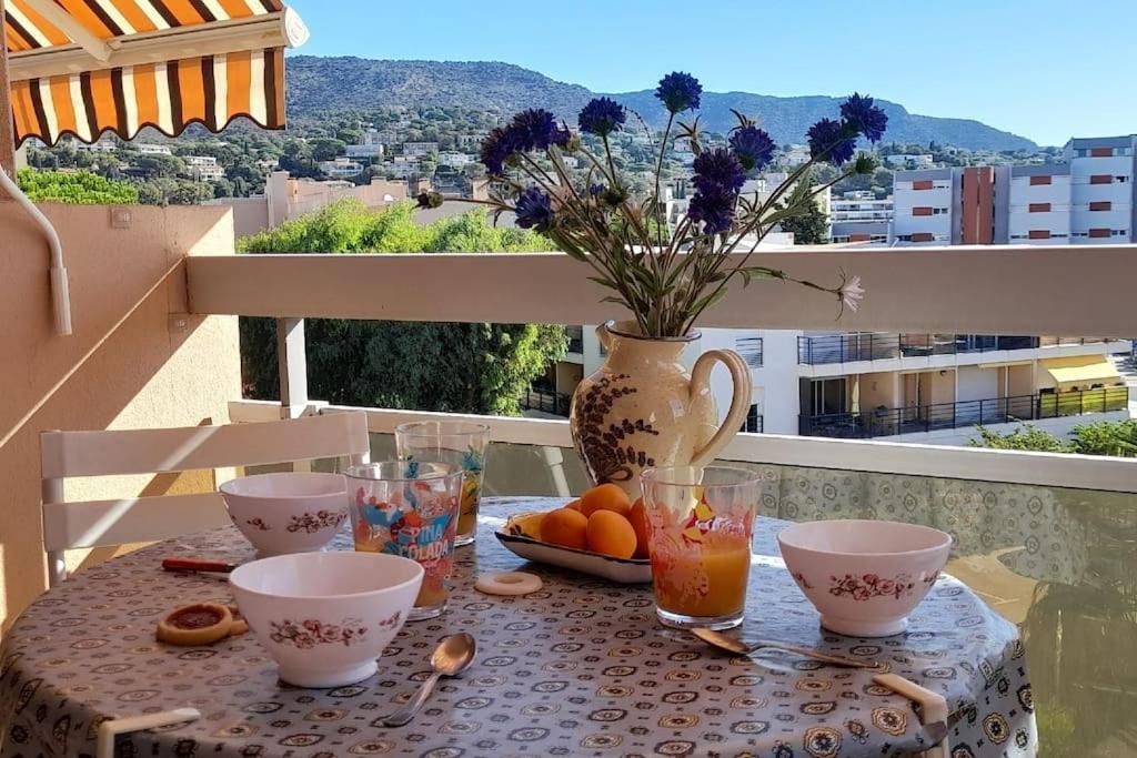 Studio 4 Pers Coeur Du Lavandou 5Mn A Pied Des Plages Le Lavandou Bagian luar foto
