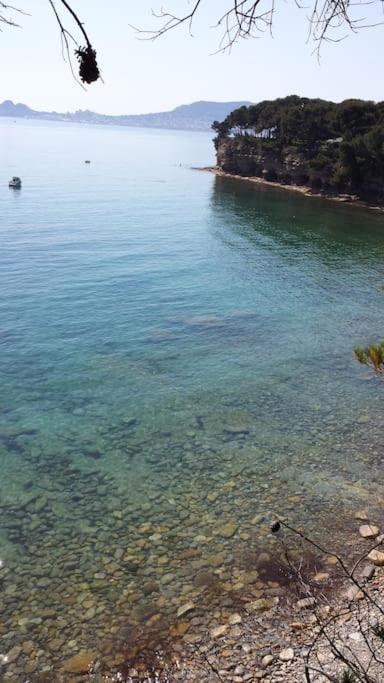 Studio 4 Pers Coeur Du Lavandou 5Mn A Pied Des Plages Le Lavandou Bagian luar foto
